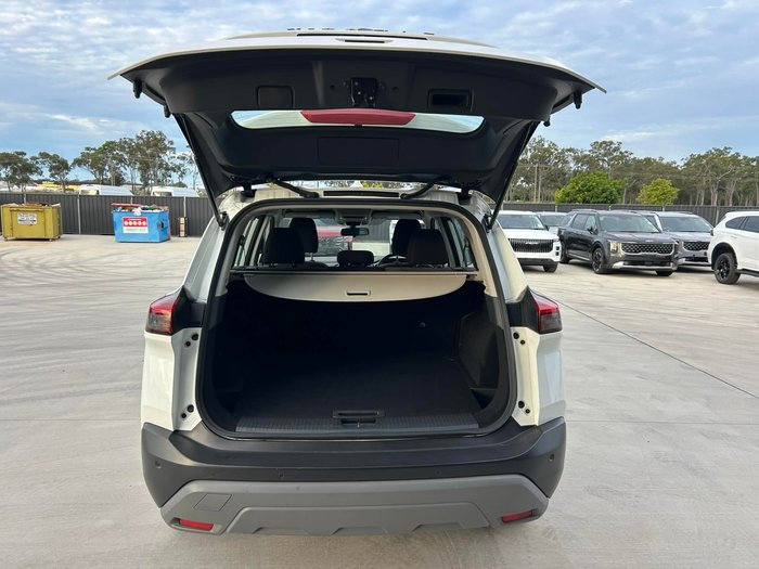 2024 Nissan X-TRAIL ST