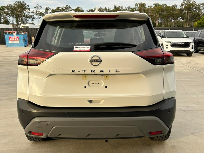2024 Nissan X-TRAIL ST