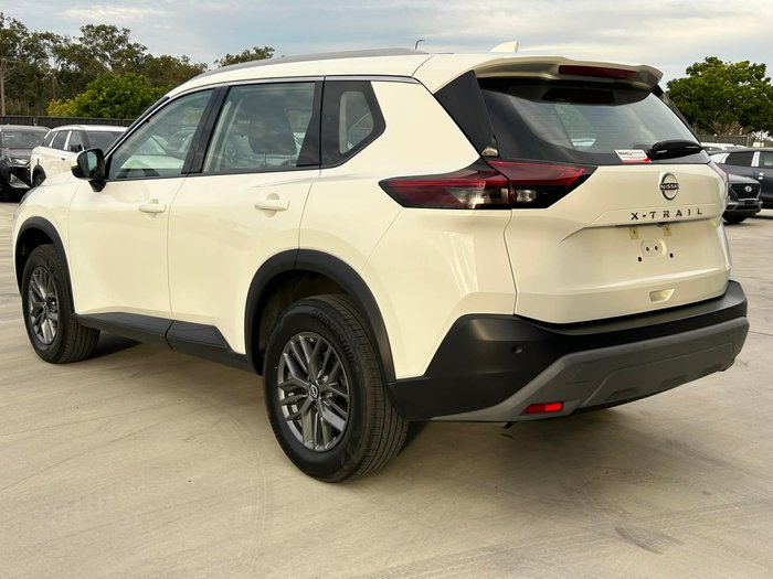 2024 Nissan X-TRAIL ST