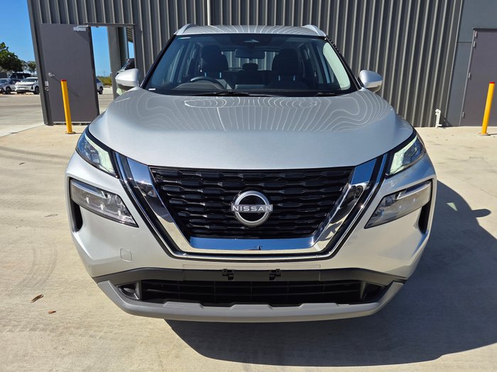 2024 Nissan X-TRAIL ST