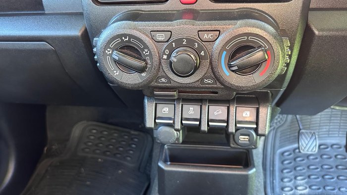 2022 Suzuki Jimny Lite