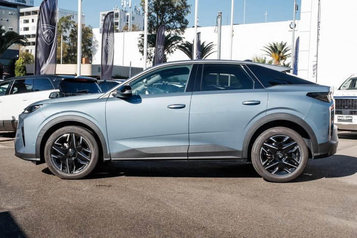 2025 Peugeot 3008
