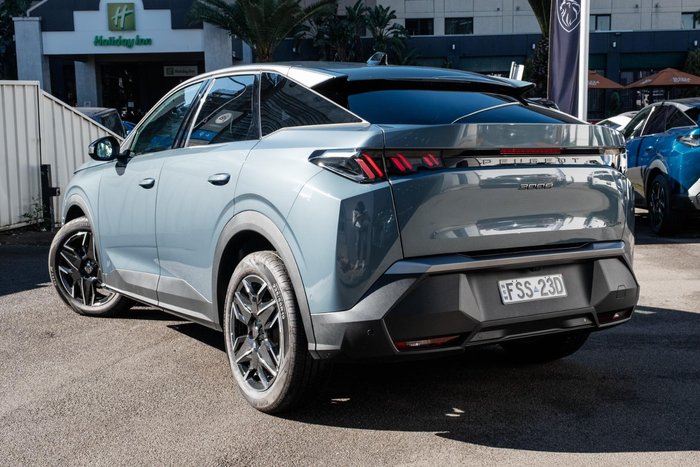 2025 Peugeot 3008