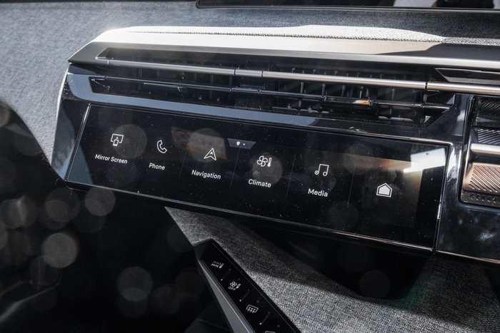 2025 Peugeot 3008 Allure Hybrid
