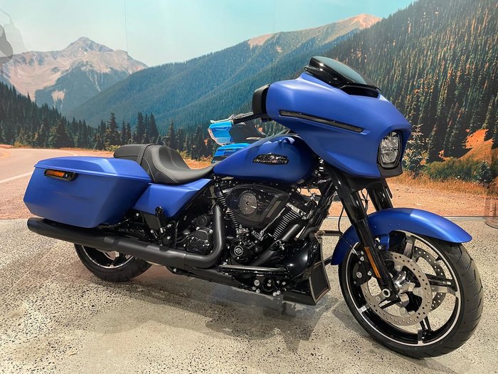 2026 Harley-Davidson Street Glide 117 (FLHX)