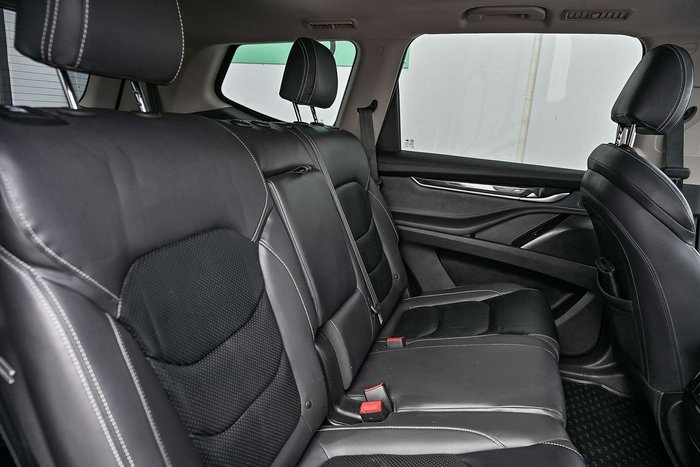 2023 LDV D90 Executive