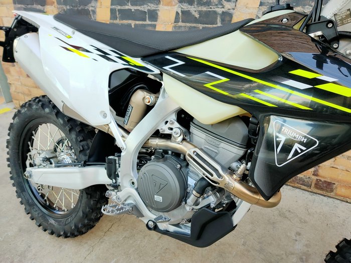 2026 TRIUMPH TF 250-E ENDURO BLACK