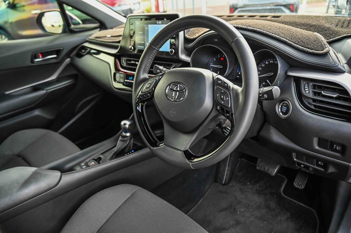 2021 Toyota C-HR GXL