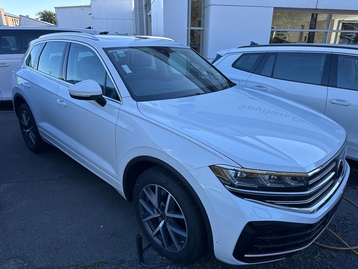 2025 Volkswagen Touareg 210TDI Elegance