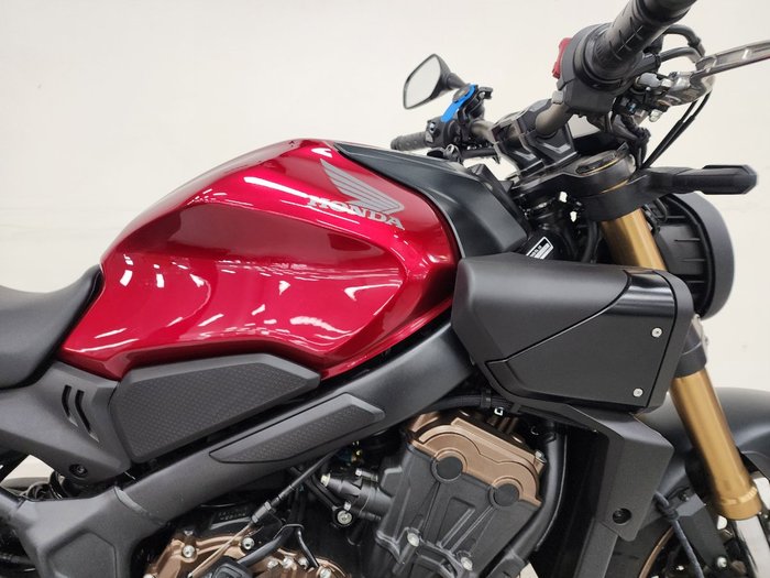 2024 Honda 2024 Honda NAKED CB650RAC ABS Red