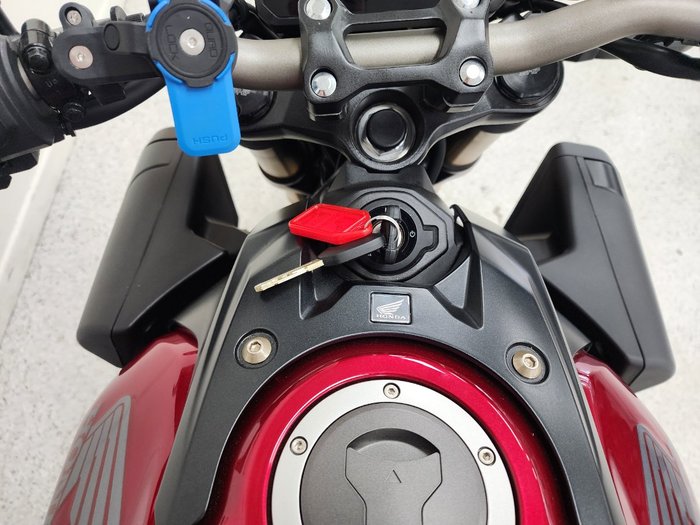 2024 Honda 2024 Honda NAKED CB650RAC ABS Red