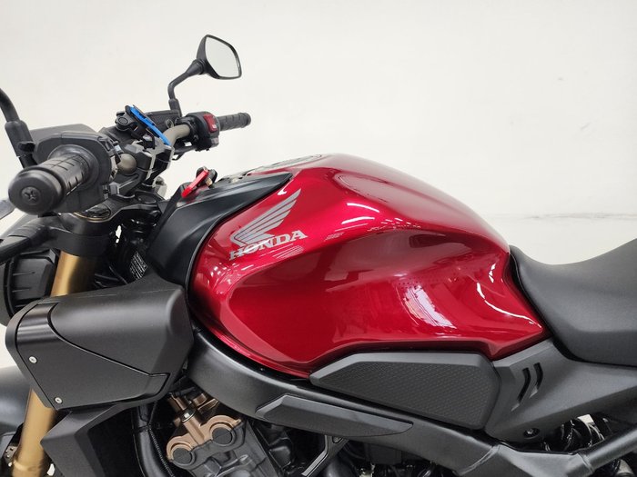 2024 Honda 2024 Honda NAKED CB650RAC ABS Red