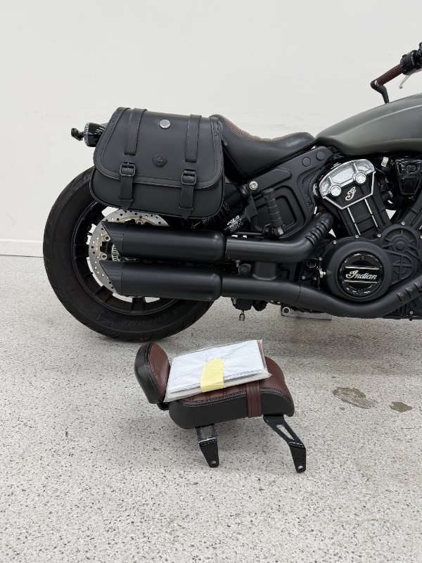 2021 INDIAN SCOUT BOBBER Green