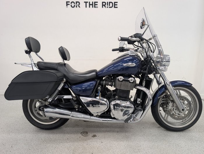 Triumph 2011 TRIUMPH 1600CC THUNDERBIRD A1 Blue