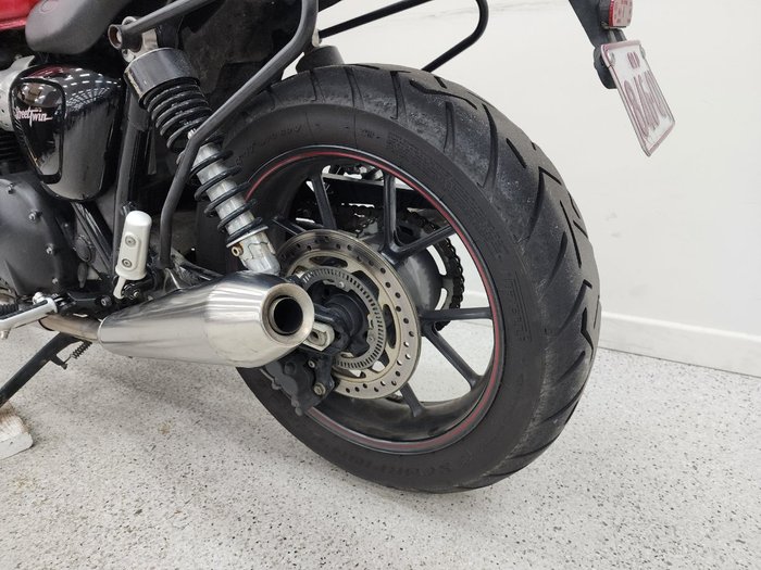 2017 Triumph STREET TWIN Red
