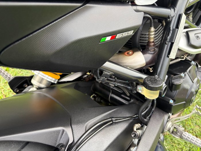 2021 DUCATI MONSTER 659 (WHITE) White
