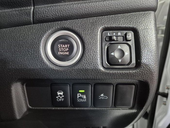 2023 Mitsubishi Pajero Sport GLX