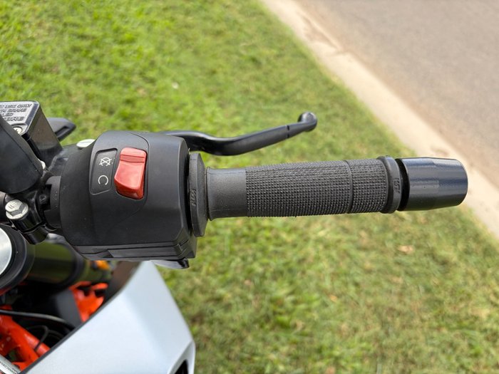 2021 Ktm 390 DUKE SILVER