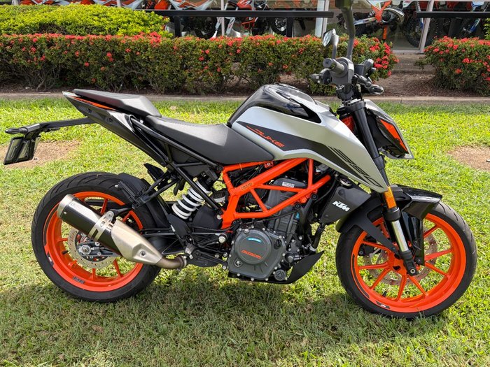 2021 Ktm 390 DUKE SILVER