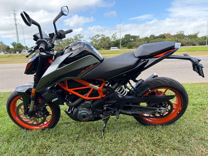 2021 Ktm 390 DUKE SILVER