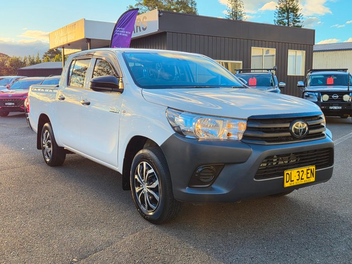 2022 Toyota Hilux Workmate