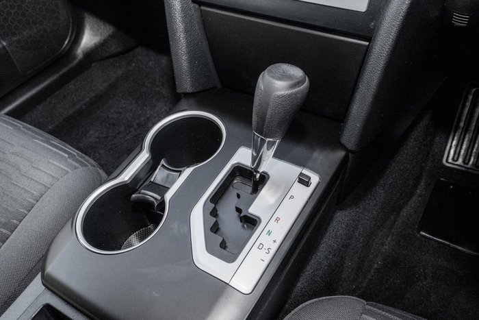 2016 Toyota Camry Altise