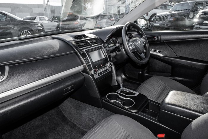 2016 Toyota Camry Altise