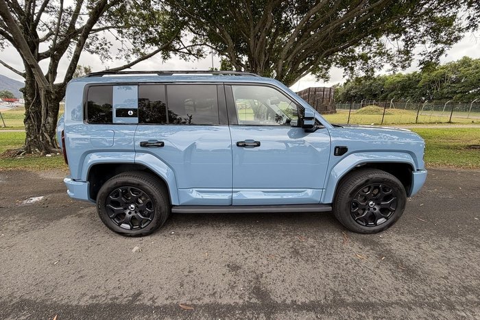 2025 Denza B5 Leopard
