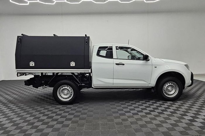 2022 Isuzu D-MAX SX