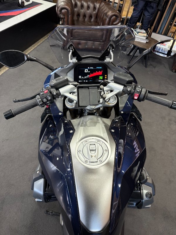 BMW Motorrad 2020 BMW 1250CC R 1250 RS IMPERIAL BLUE METALLIC