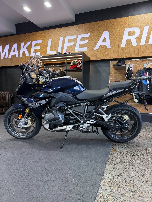 BMW Motorrad 2020 BMW 1250CC R 1250 RS IMPERIAL BLUE METALLIC