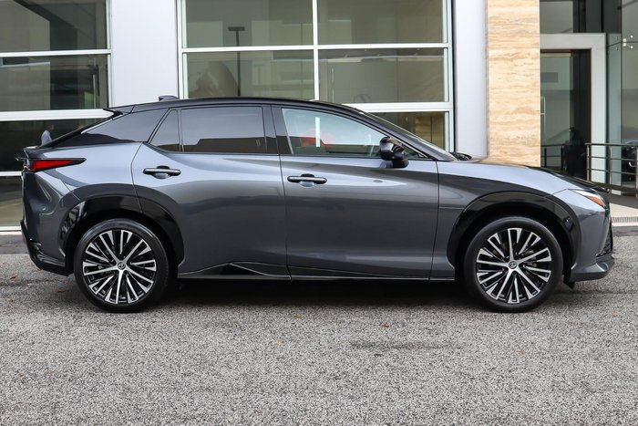 2023 Lexus RZ 450e Sports Luxury