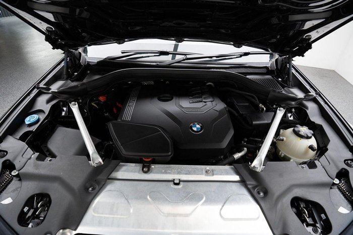 2023 BMW X4
