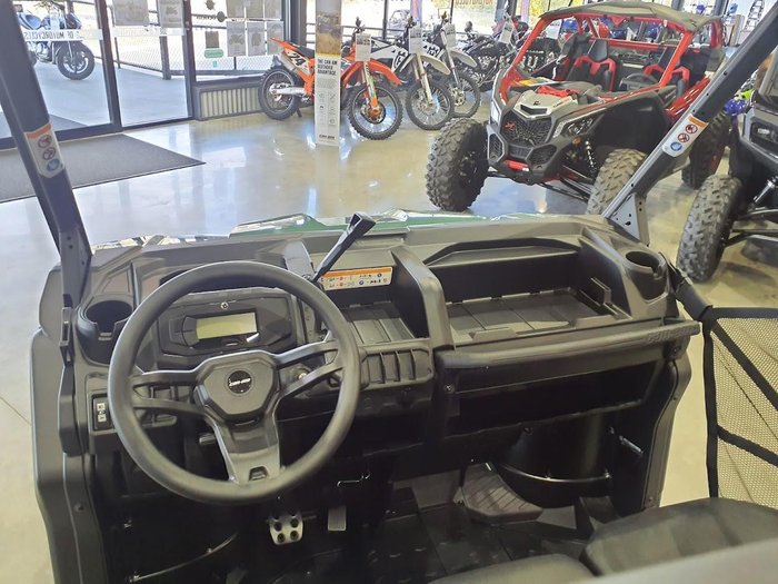 2026 Can-Am Defender DPS HD9 Defender Green