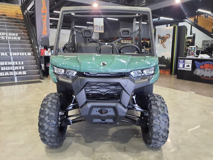 2026 Can-Am Defender DPS HD9 Defender Green