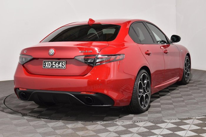2023 Alfa Romeo Giulia Veloce
