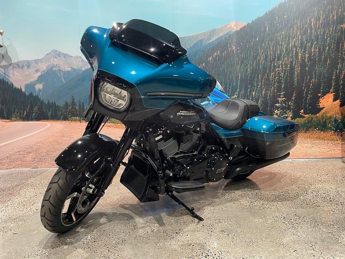 Harley-Davidson Street Glide 117 (FLHX) Touring