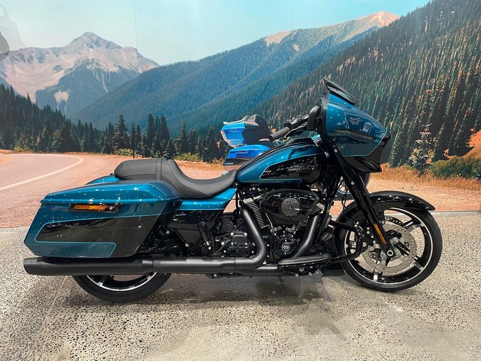 Harley-Davidson Street Glide 117 (FLHX) Touring