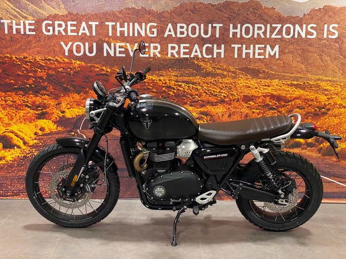 2025 Triumph Scrambler 1200 X Scrambler Black