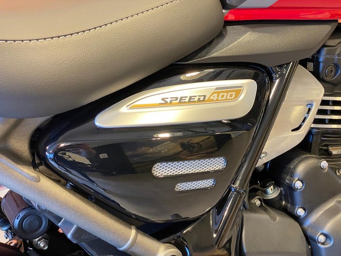 2026 Triumph Speed 400 Speed Four Red