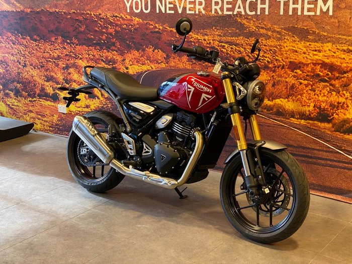 2026 Triumph Speed 400 Speed Four Red