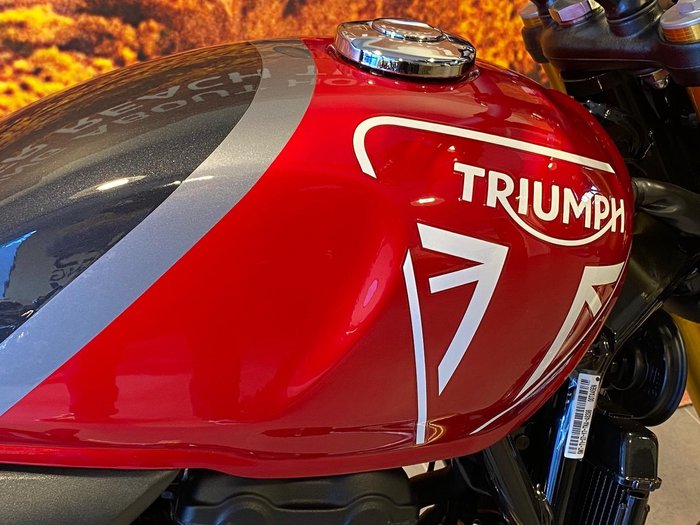 2026 Triumph Speed 400 Speed Four Red