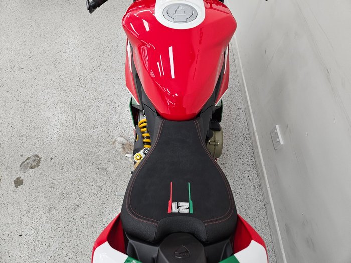 2022 DUCATI PANIGALE V2 BAYLISS 20TH ANNIV Red