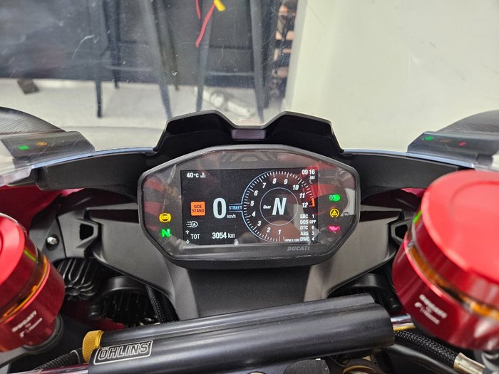 2022 DUCATI PANIGALE V2 BAYLISS 20TH ANNIV Red
