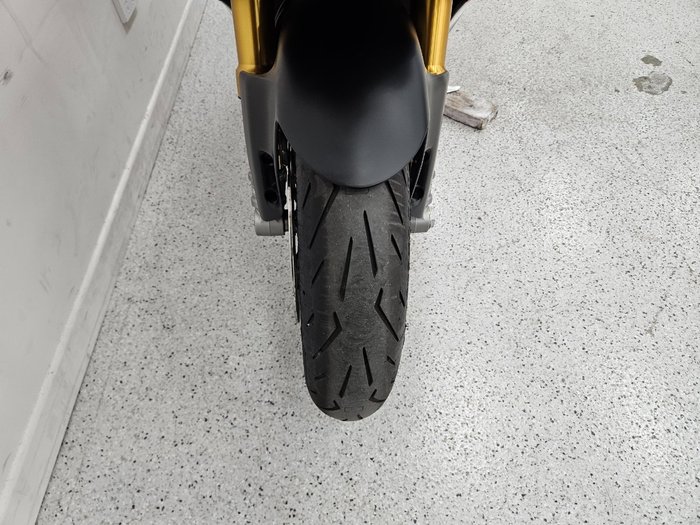 2022 DUCATI PANIGALE V2 BAYLISS 20TH ANNIV Red