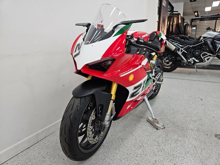 2022 DUCATI PANIGALE V2 BAYLISS 20TH ANNIV Red