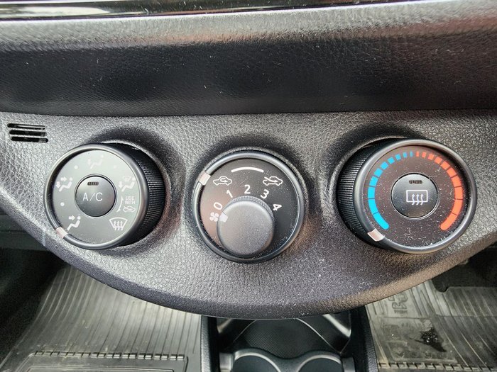 2019 Toyota Yaris Ascent