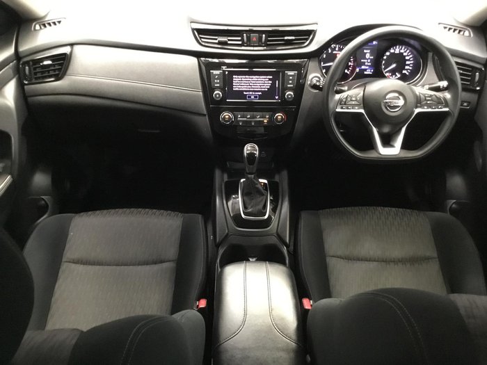 2021 Nissan X-TRAIL ST