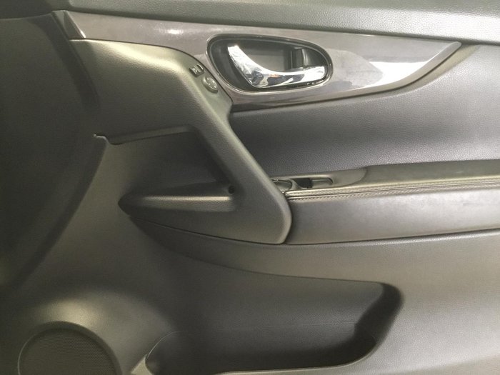 2021 Nissan X-TRAIL ST