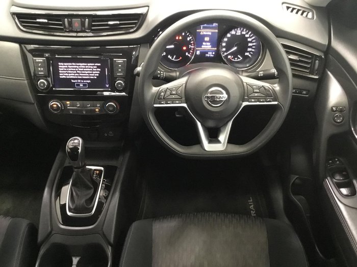 2021 Nissan X-TRAIL ST